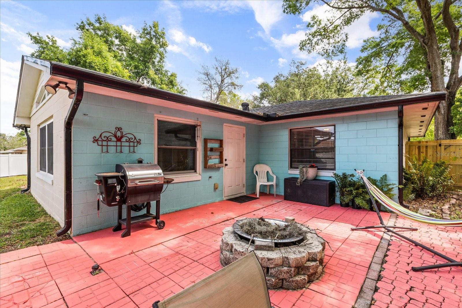 Image 30 of 38 For 817 Harbour Court