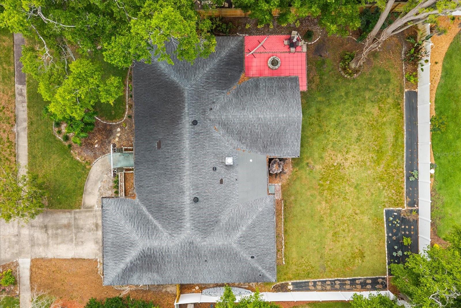 Image 35 of 38 For 817 Harbour Court