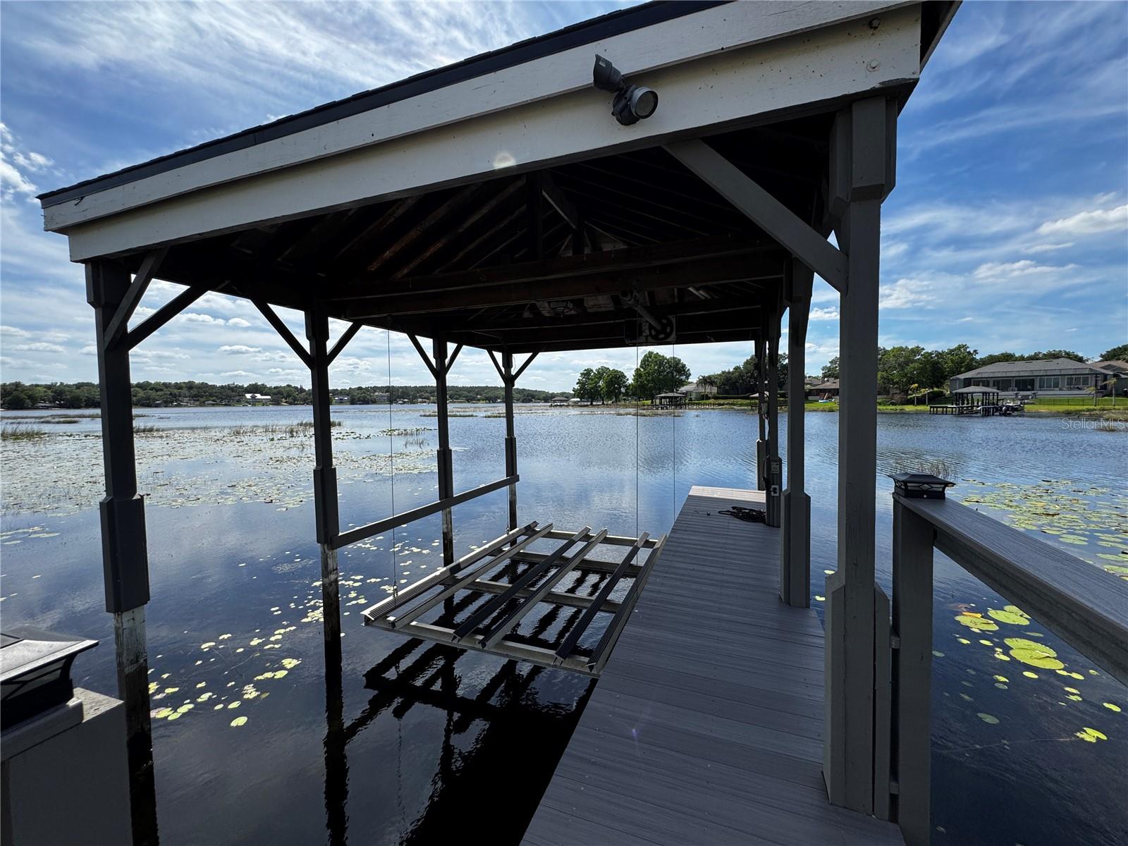 Image 40 of 41 For 10843 Lakeshore Drive