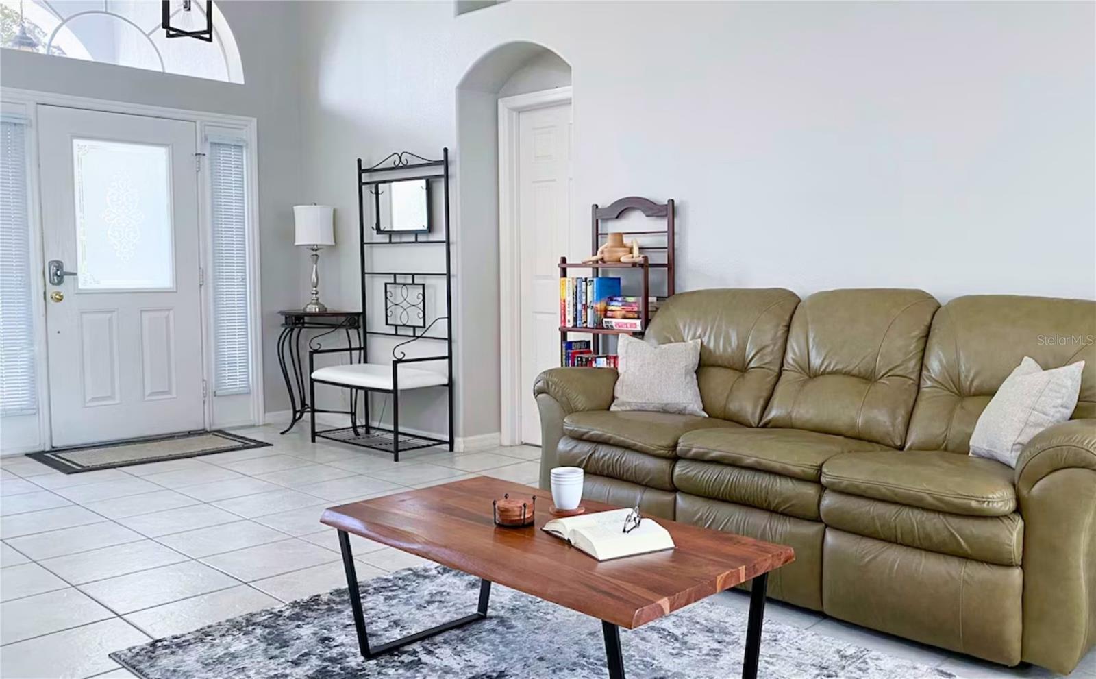 Image 13 of 47 For 3433 Swallow Hill Street