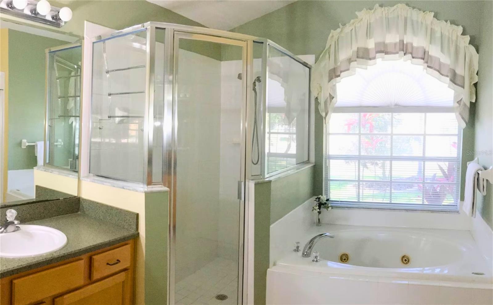 Image 17 of 47 For 3433 Swallow Hill Street