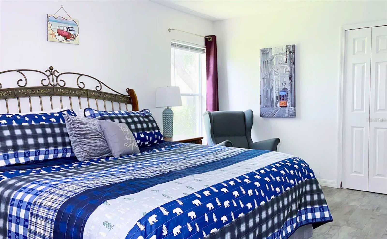 Image 19 of 47 For 3433 Swallow Hill Street