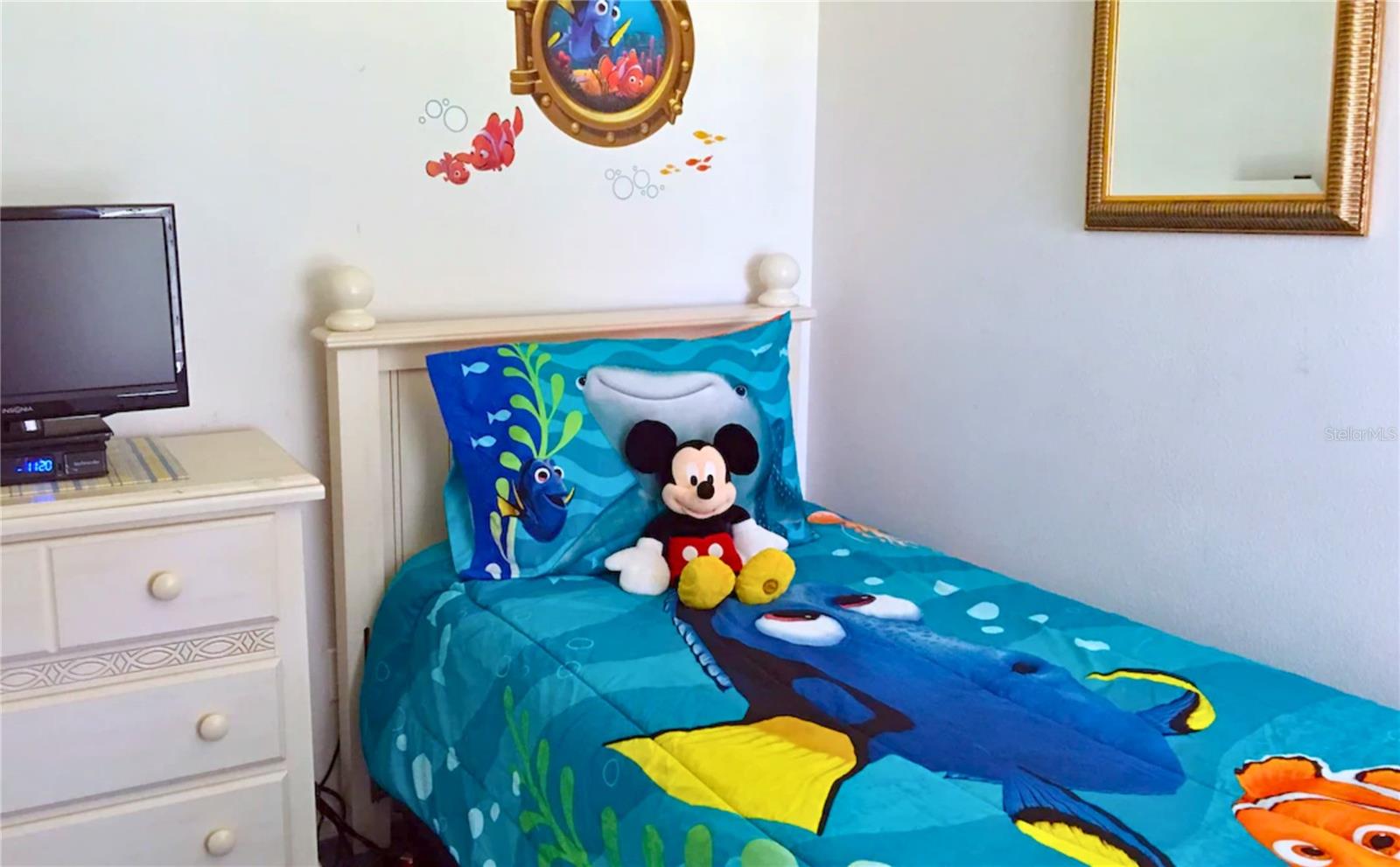 Image 26 of 47 For 3433 Swallow Hill Street