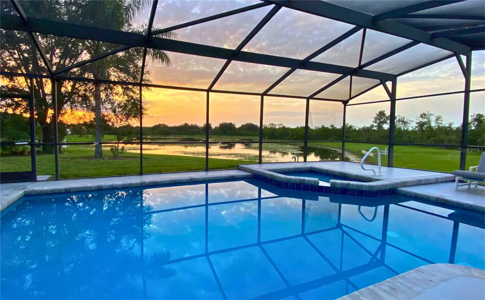 Image 3 of 47 For 3433 Swallow Hill Street