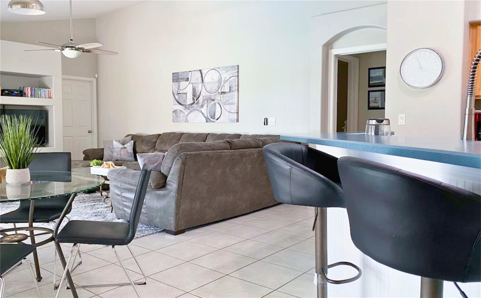 Image 6 of 47 For 3433 Swallow Hill Street