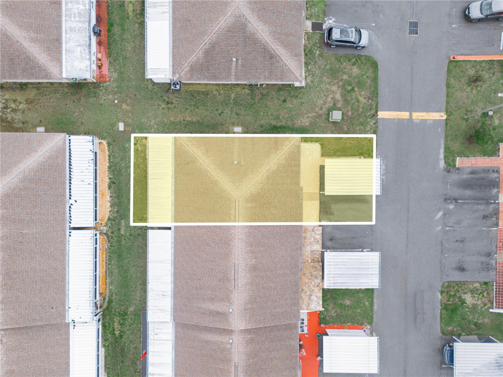 Image 34 of 40 For 525 Winter Terr Road 525