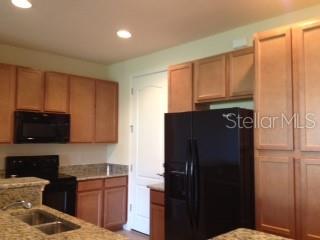 Image 3 of 6 For 8431 Kelsall Drive