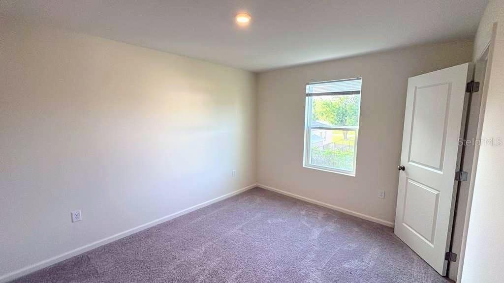 Image 11 of 34 For 612 Linnet Ct