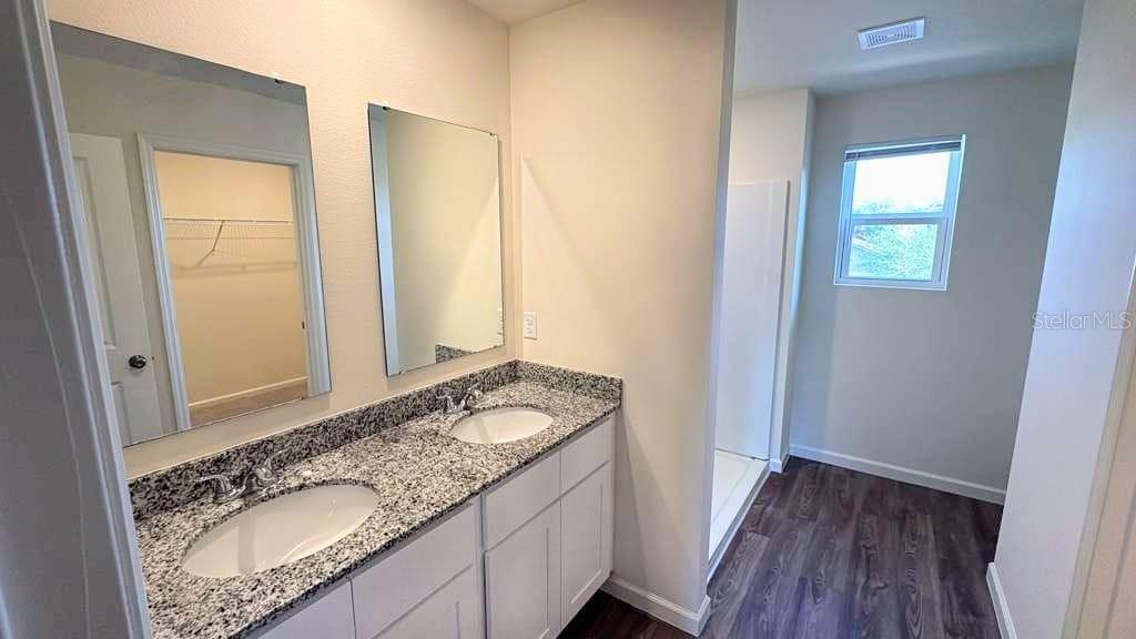 Image 17 of 34 For 612 Linnet Ct