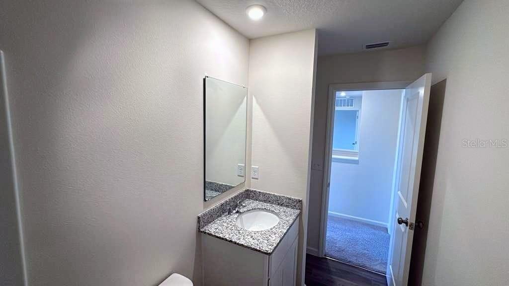 Image 19 of 34 For 612 Linnet Ct