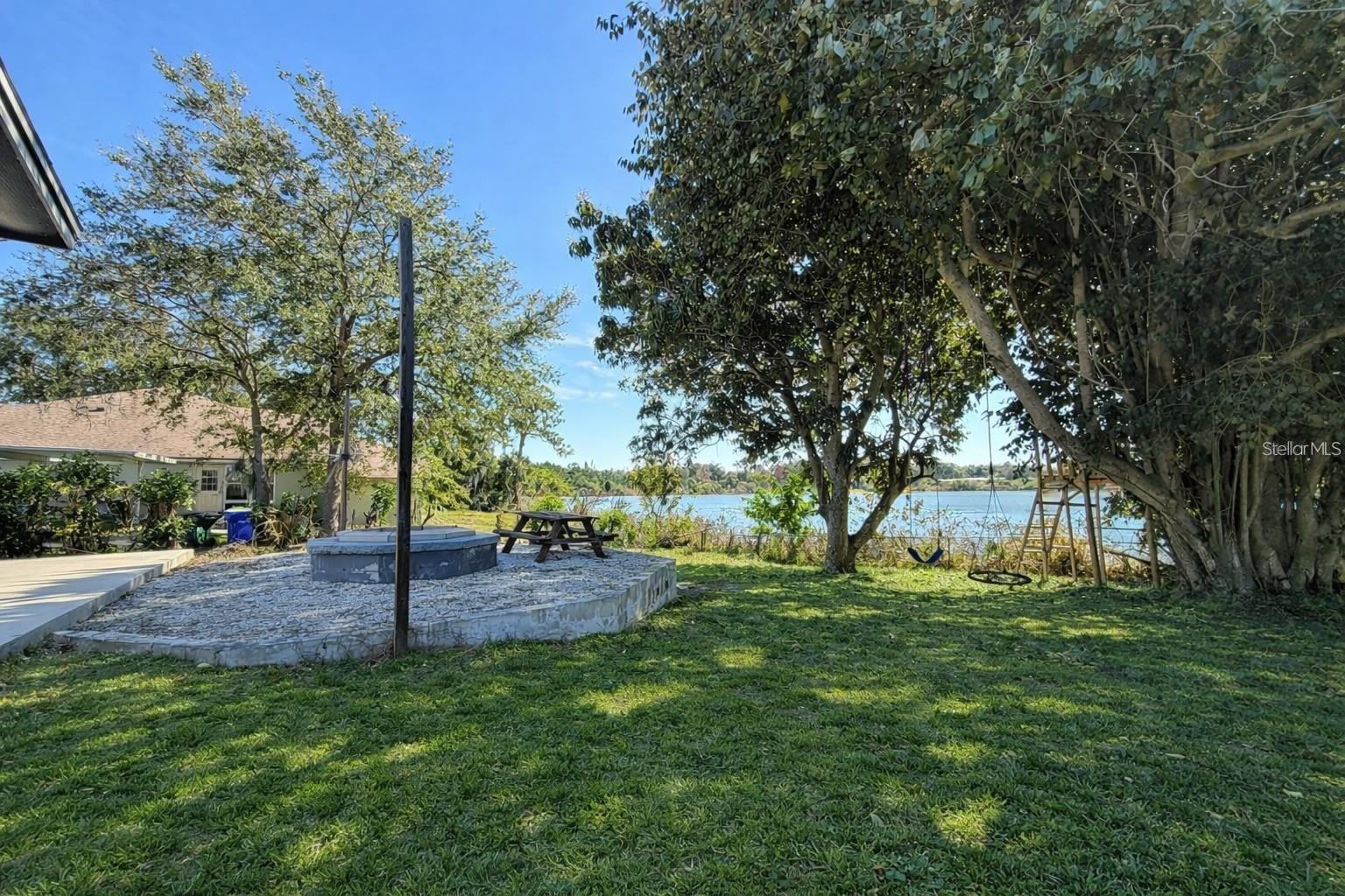 Image 9 of 12 For 922 Martin Luther King Boulevard Ne