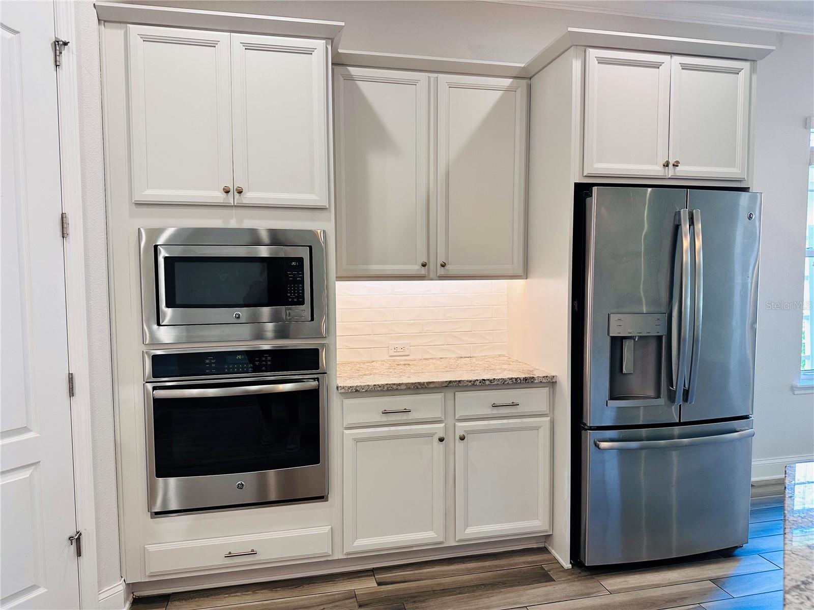 Image 10 of 50 For 9319 Richet Place