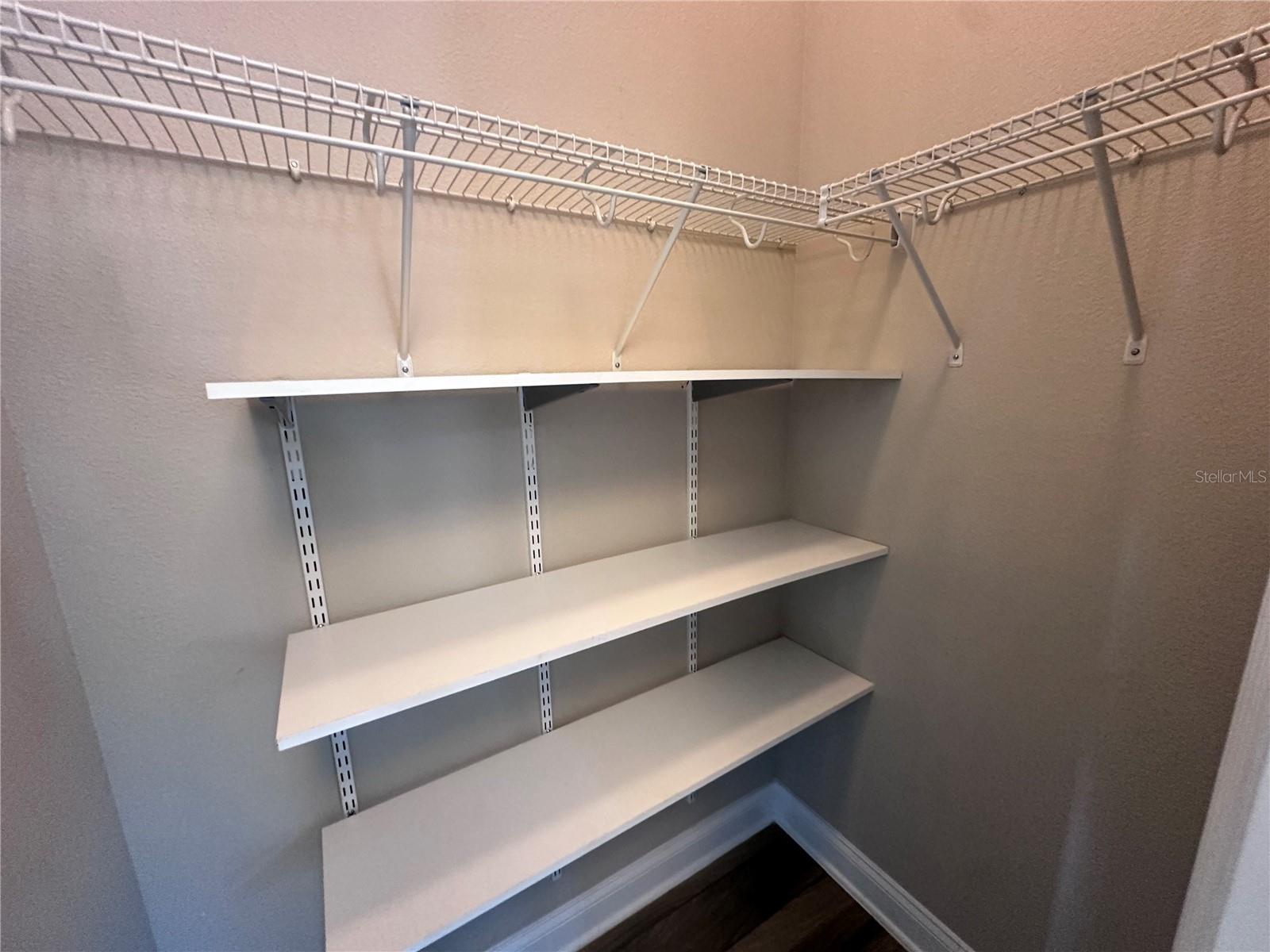 Image 18 of 50 For 9319 Richet Place