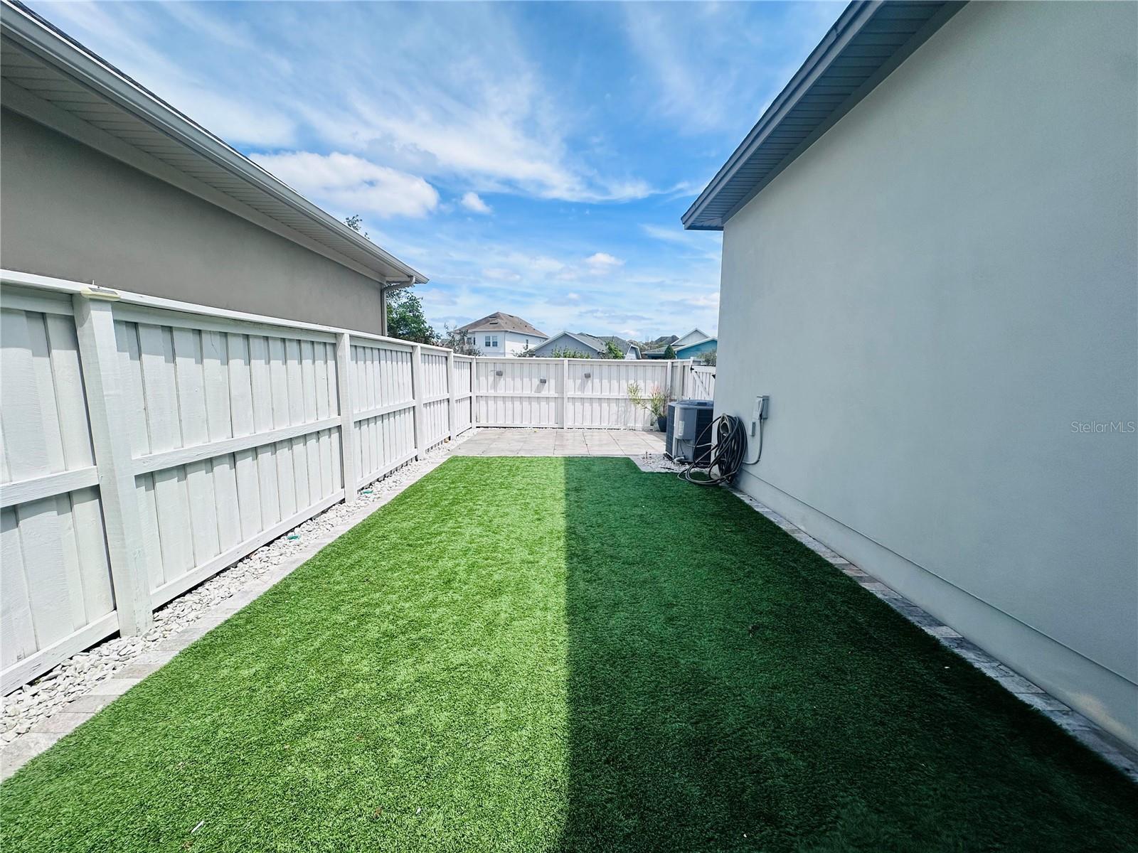 Image 28 of 50 For 9319 Richet Place