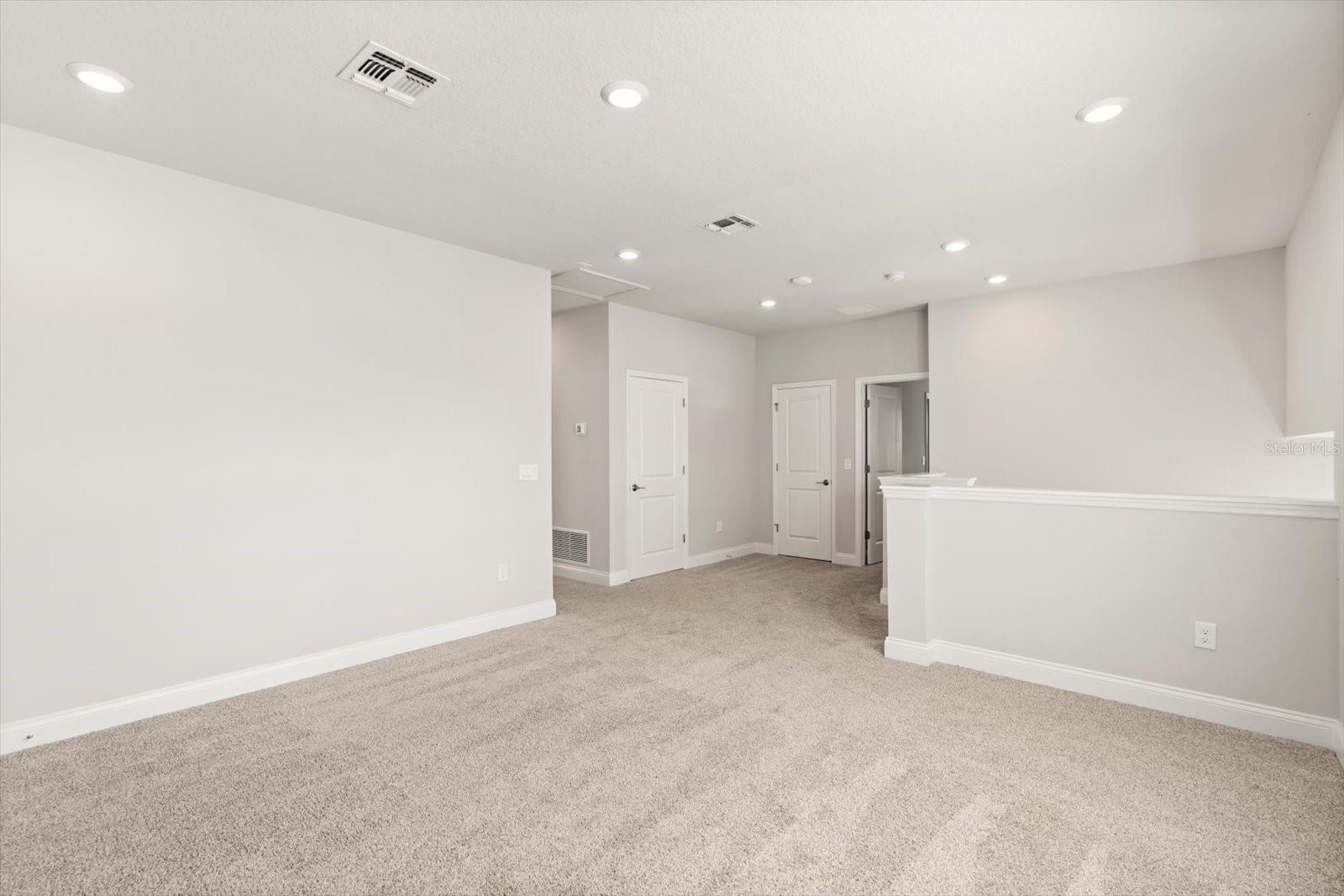 Image 15 of 31 For 6452 Quest Street