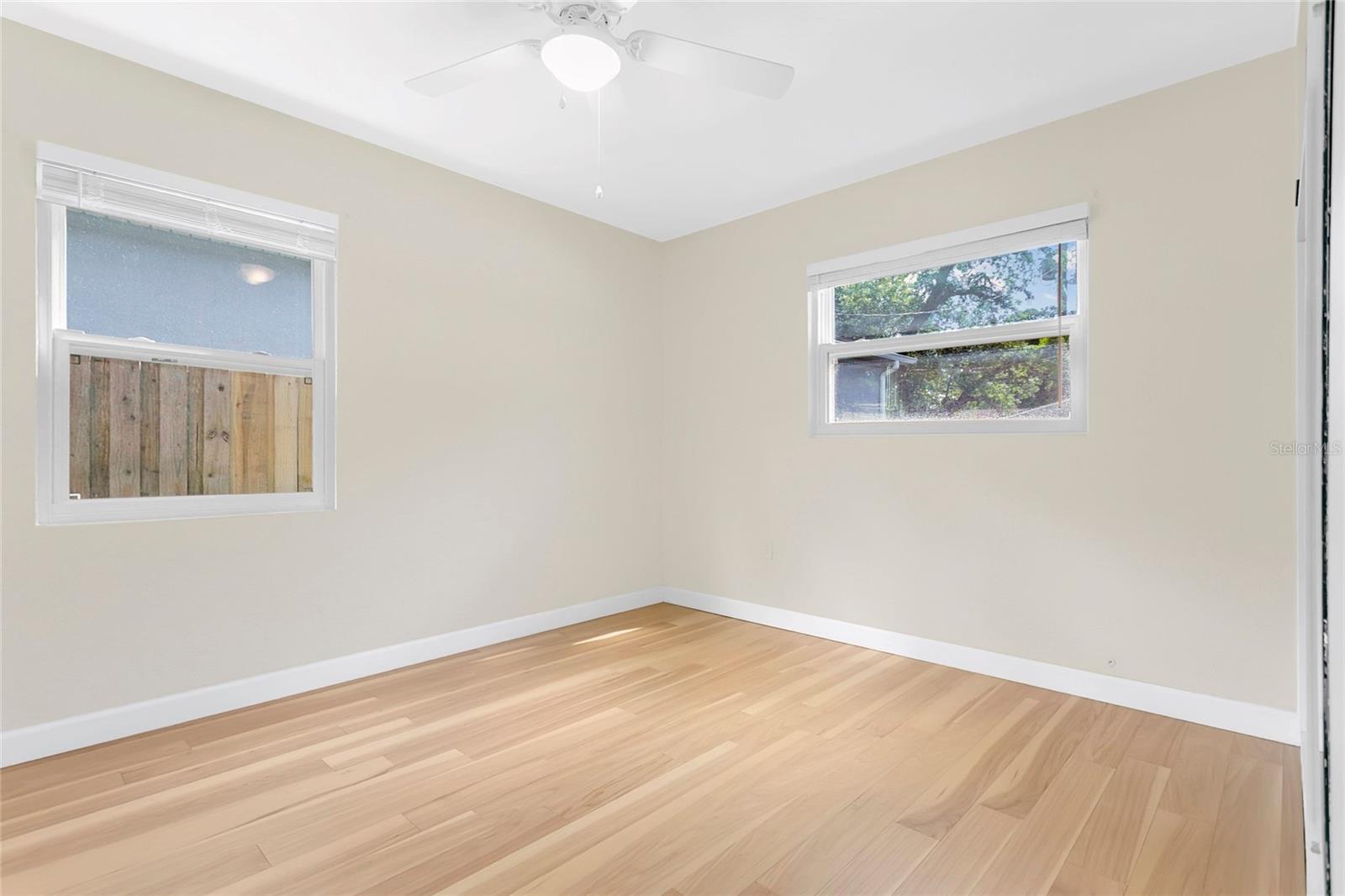 Image 13 of 33 For 2105 Palmetto Avenue