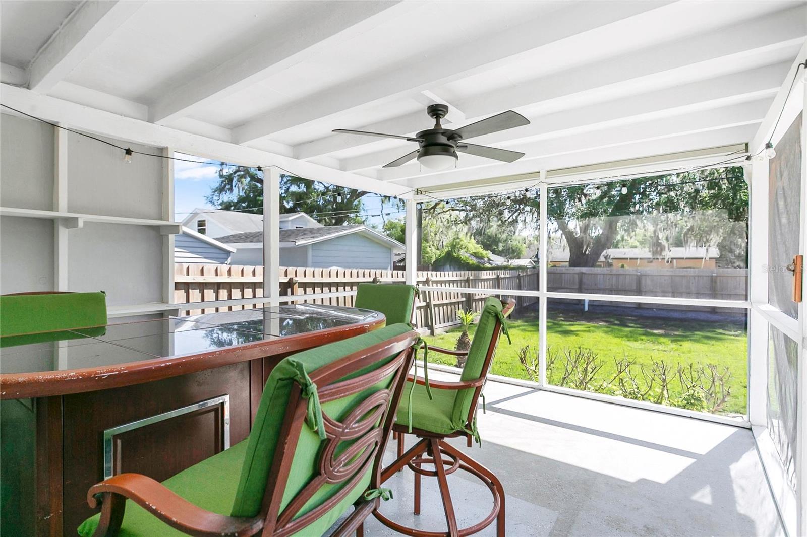 Image 17 of 33 For 2105 Palmetto Avenue