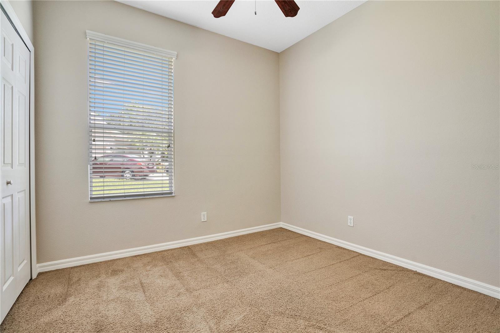 Image 19 of 31 For 456 Silverdale Avenue