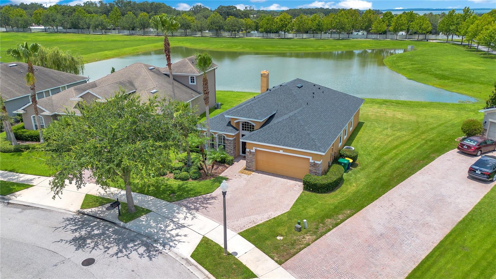 Image 28 of 31 For 456 Silverdale Avenue