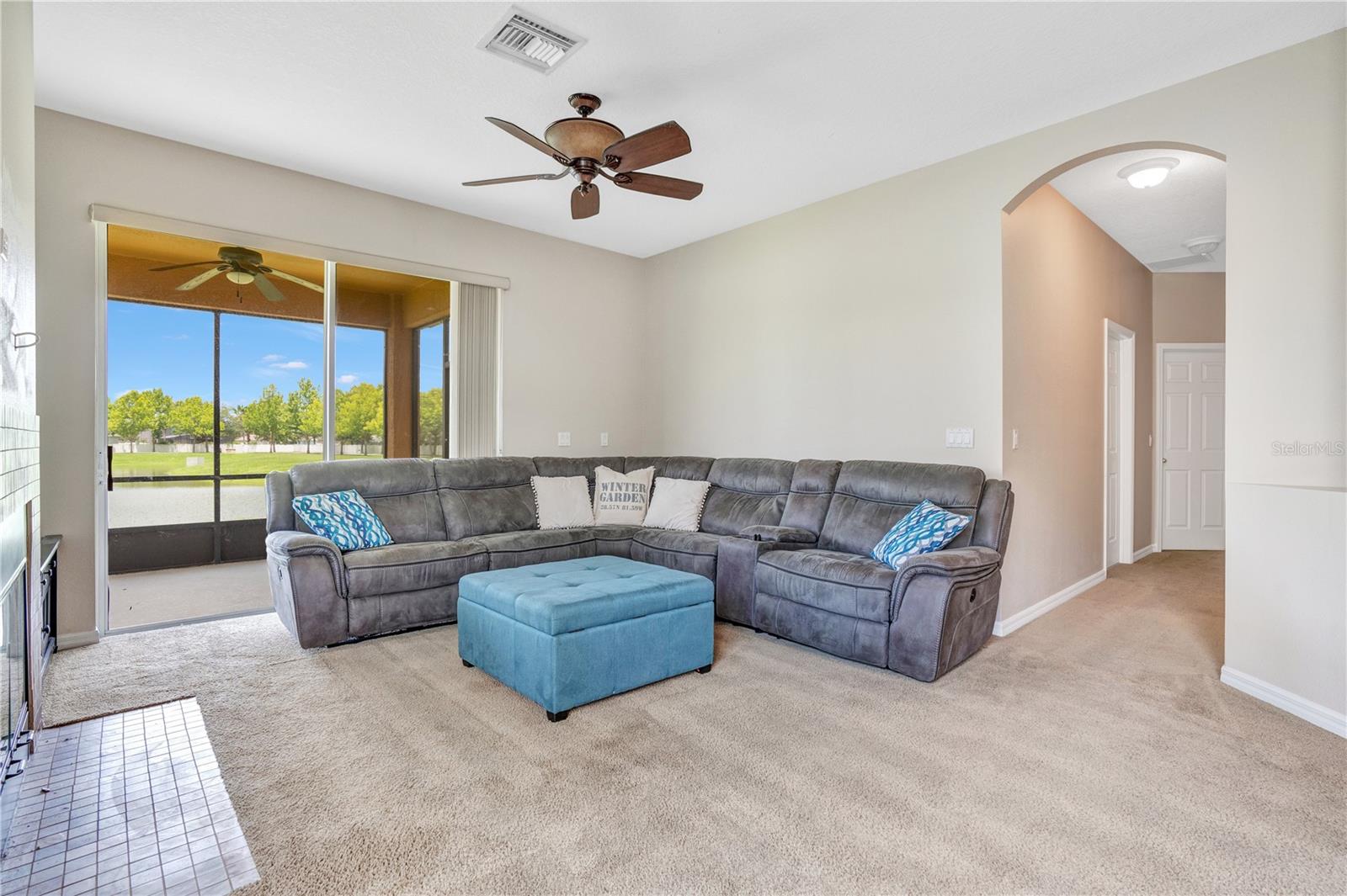 Image 7 of 31 For 456 Silverdale Avenue