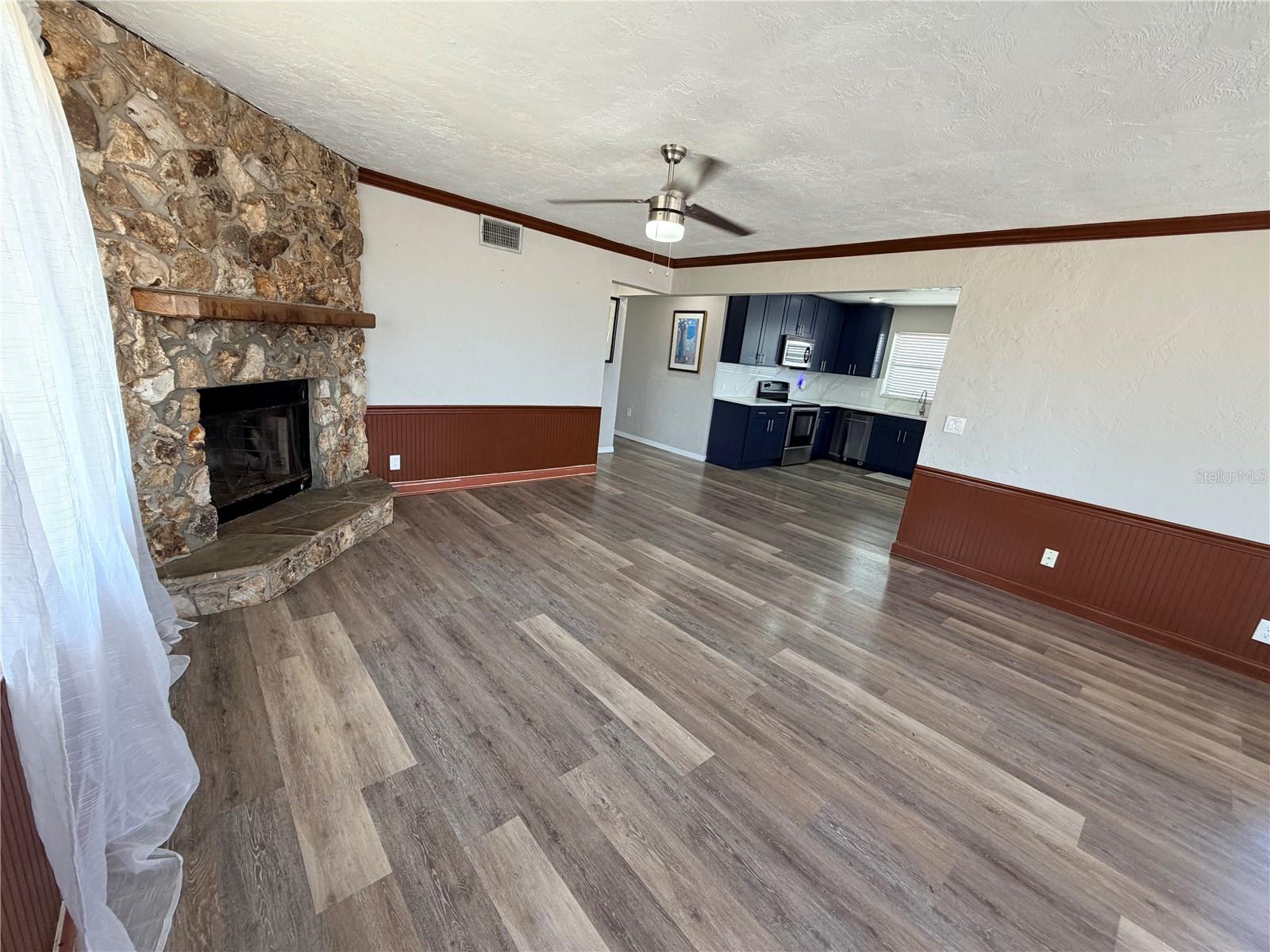 Image 2 of 36 For 538 Revilo Boulevard