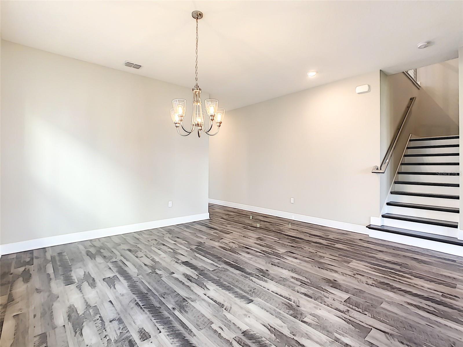 Image 12 of 98 For 7542 Alpine Butterfly Lane