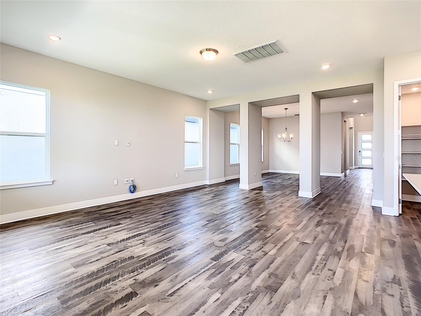 Image 20 of 98 For 7542 Alpine Butterfly Lane