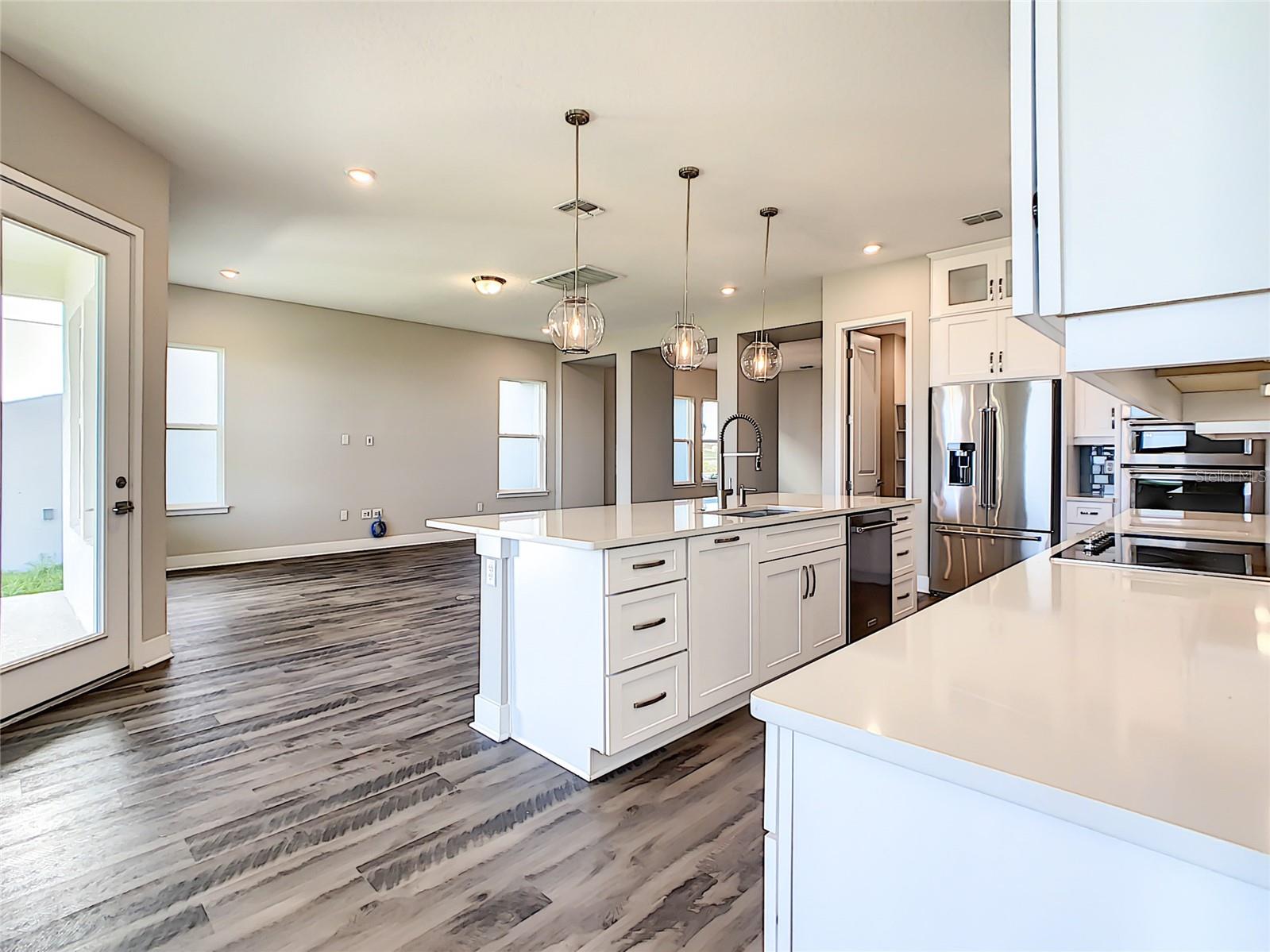 Image 24 of 98 For 7542 Alpine Butterfly Lane