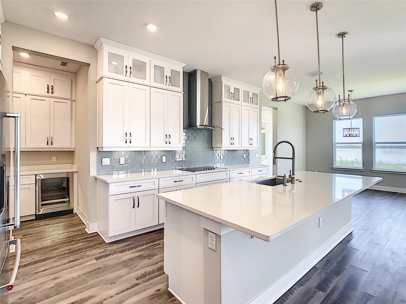 Image 28 of 98 For 7542 Alpine Butterfly Lane