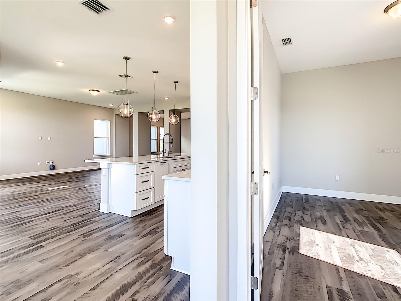 Image 44 of 98 For 7542 Alpine Butterfly Lane