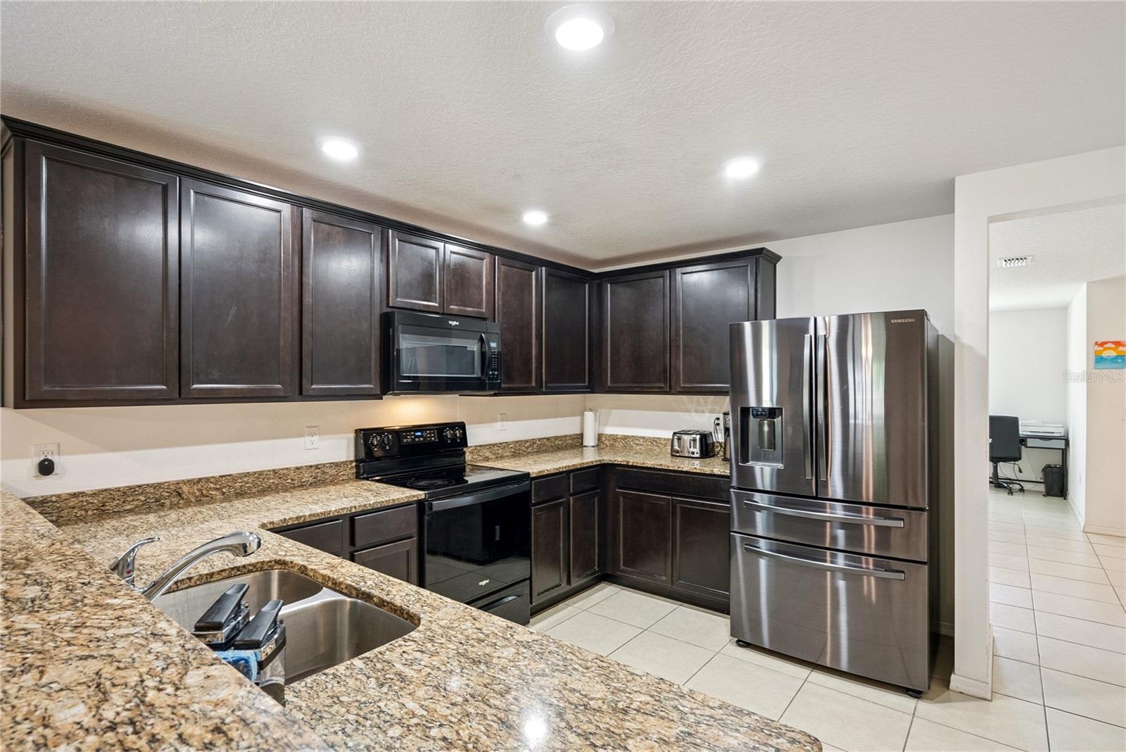 Image 3 of 51 For 3002 Greynolds Street