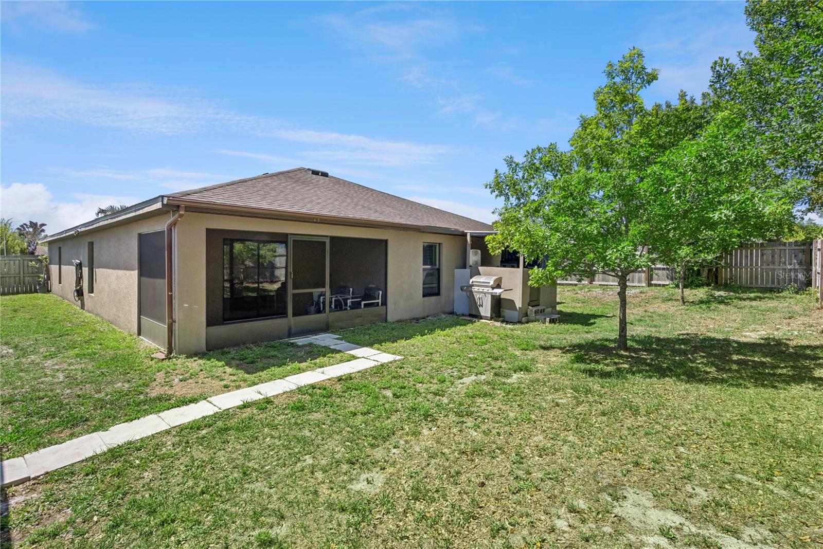 Image 5 of 51 For 3002 Greynolds Street