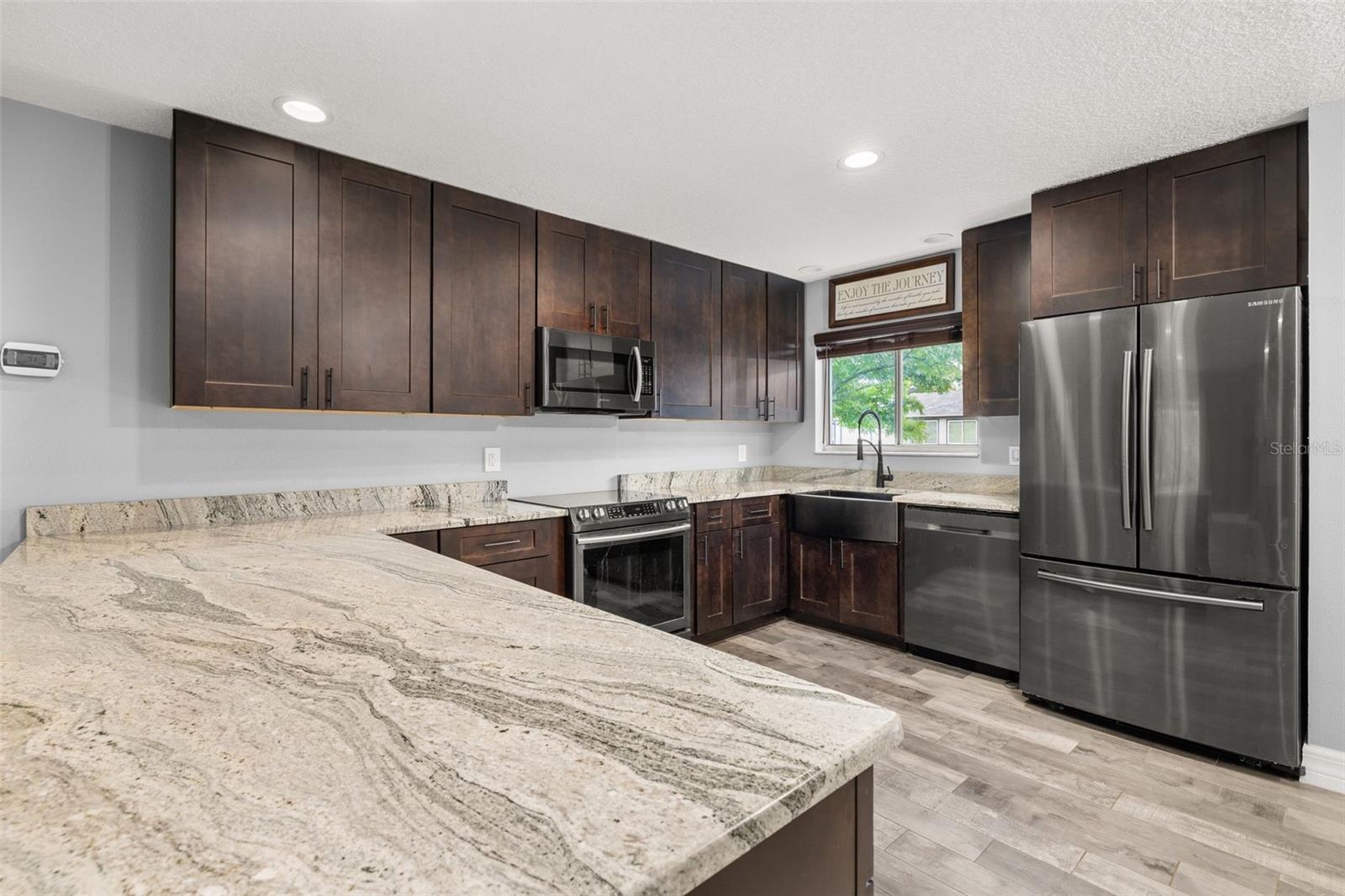 Image 10 of 28 For 10702 William Tell Drive