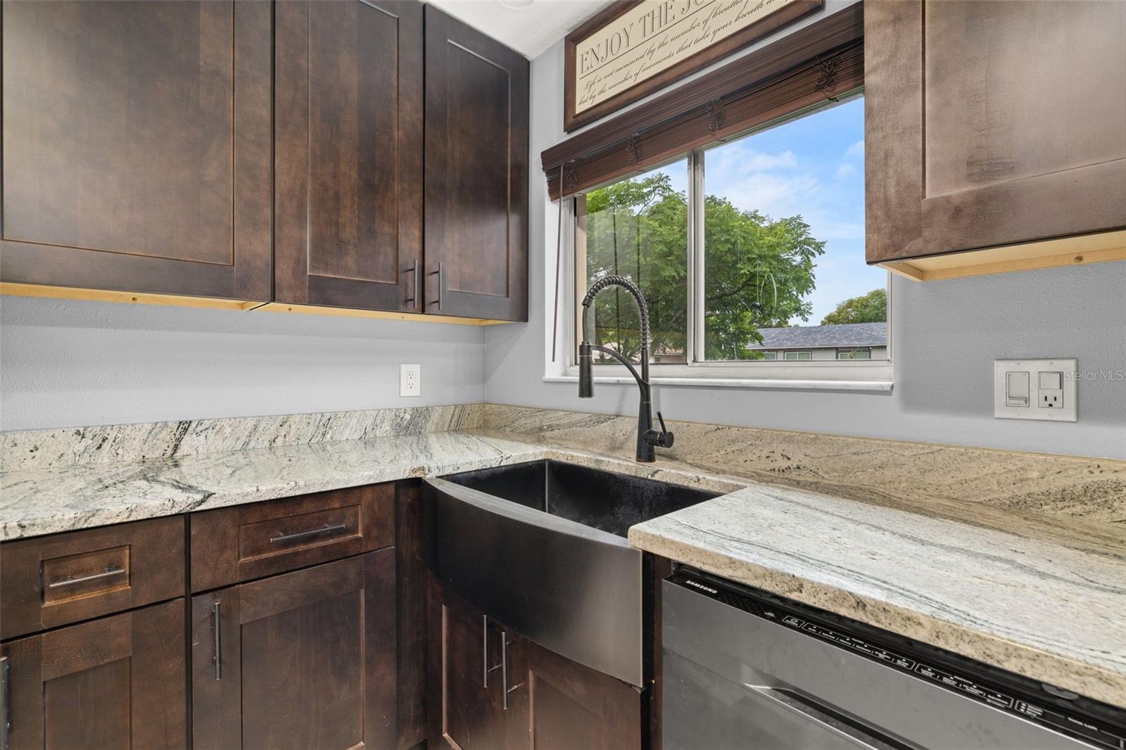 Image 11 of 28 For 10702 William Tell Drive