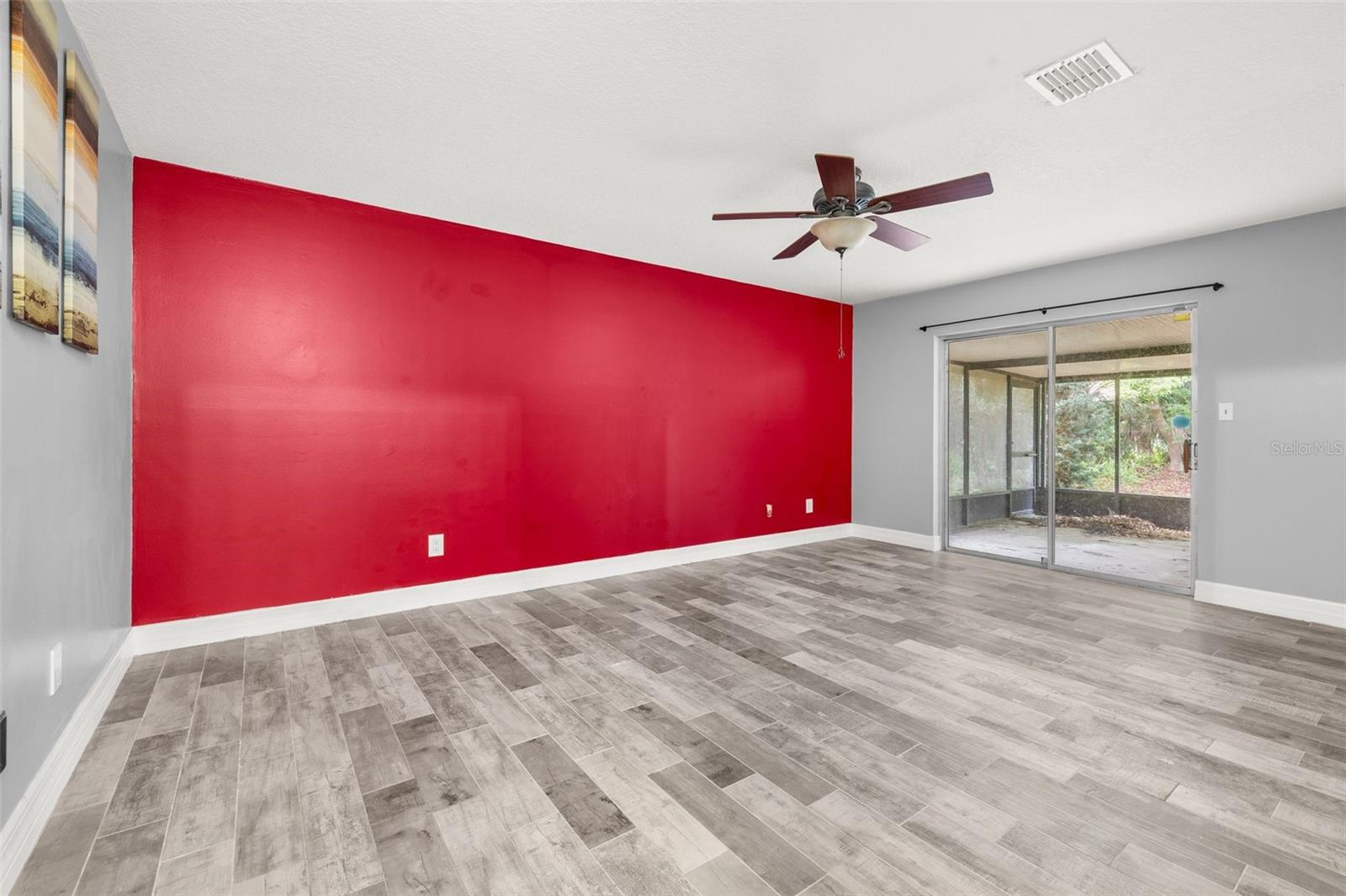 Image 14 of 28 For 10702 William Tell Drive