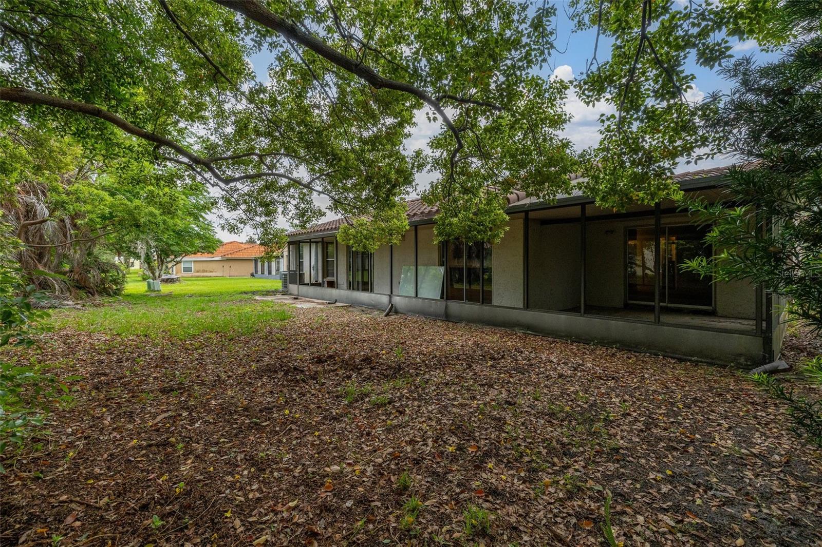 Image 26 of 28 For 10702 William Tell Drive