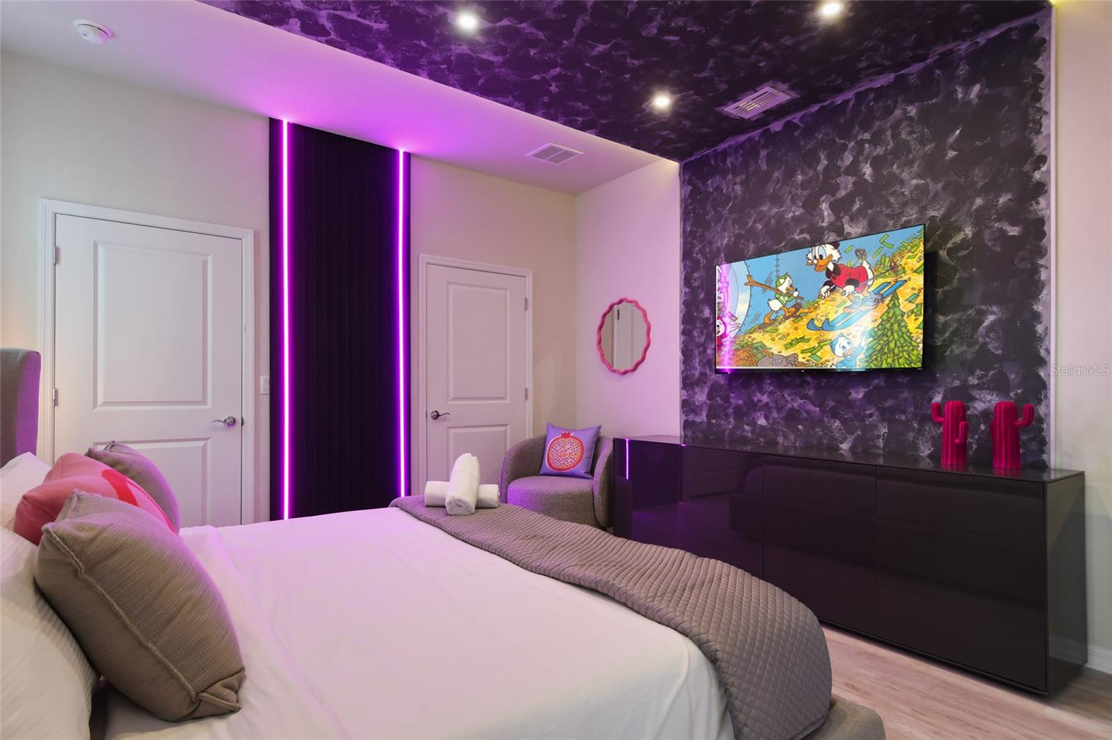 Image 35 of 96 For 16364 Saint Kitts Circle