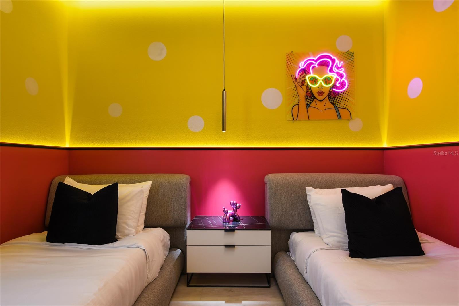 Image 41 of 96 For 16364 Saint Kitts Circle