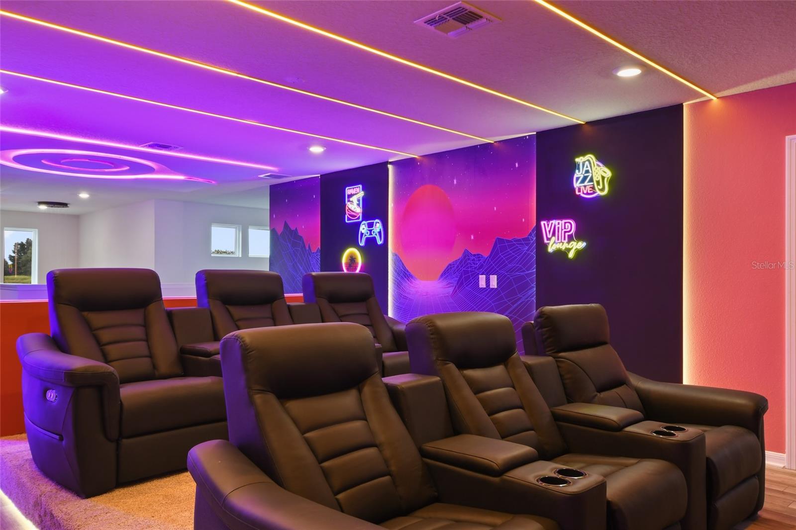 Image 54 of 96 For 16364 Saint Kitts Circle