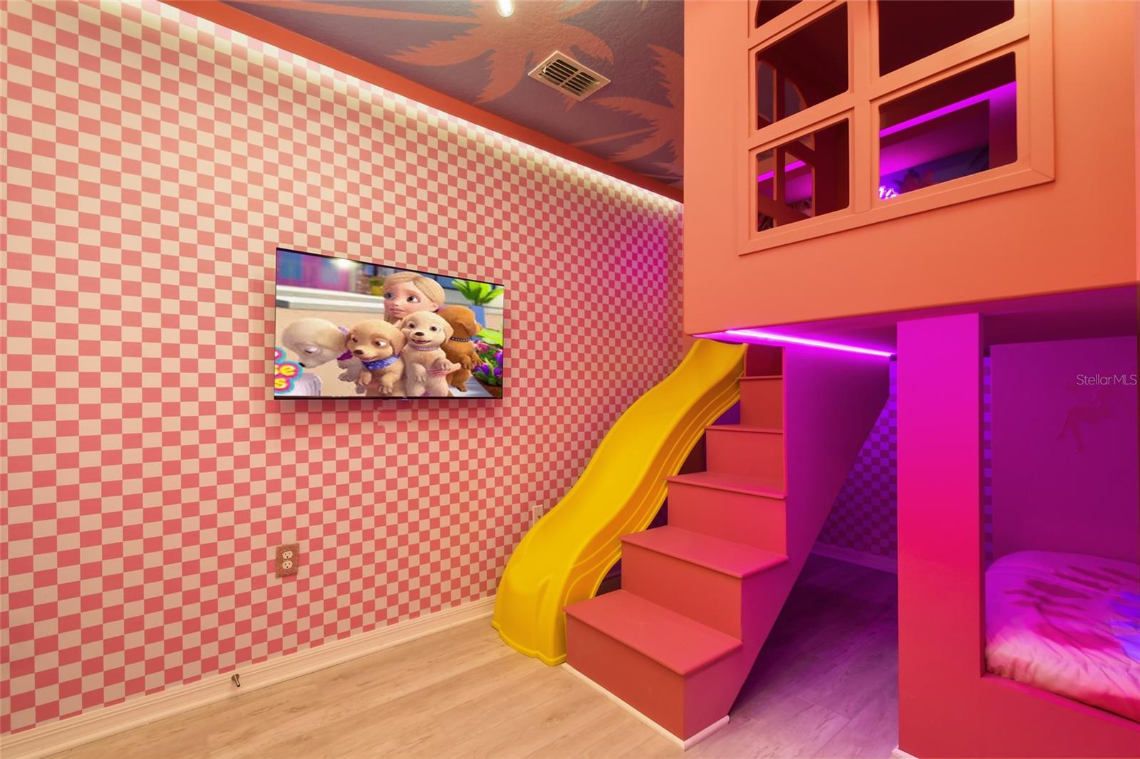 Image 72 of 96 For 16364 Saint Kitts Circle