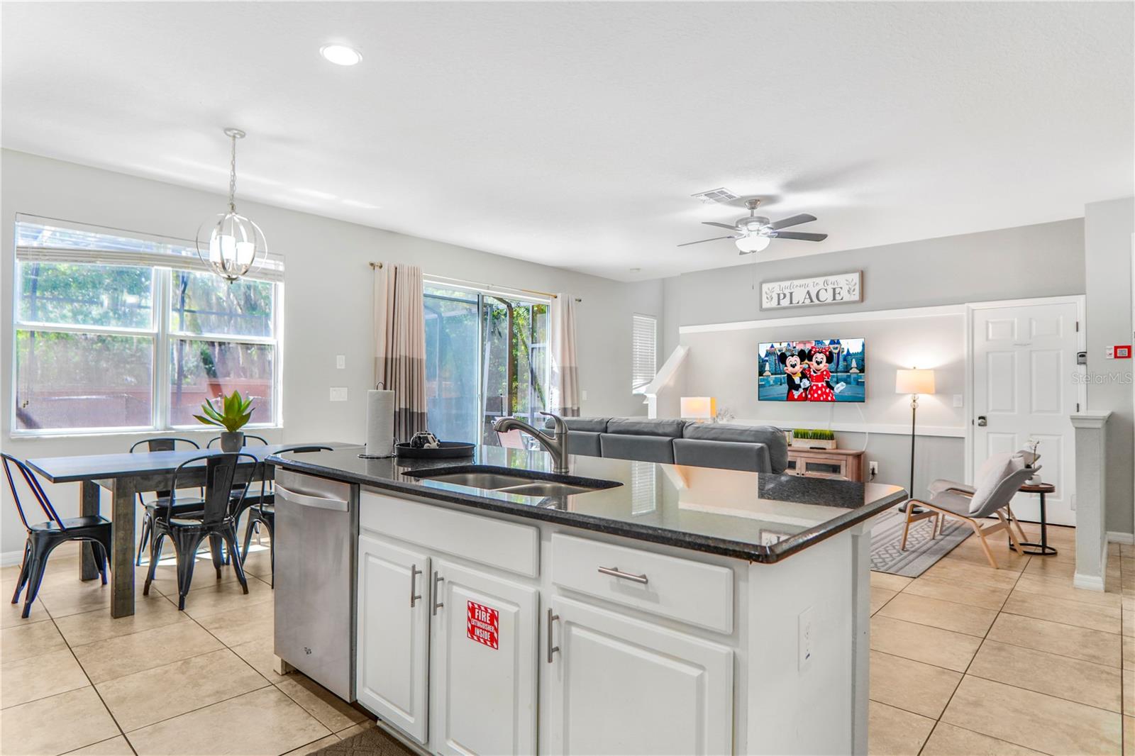 Image 14 of 75 For 620 Las Fuentes Drive