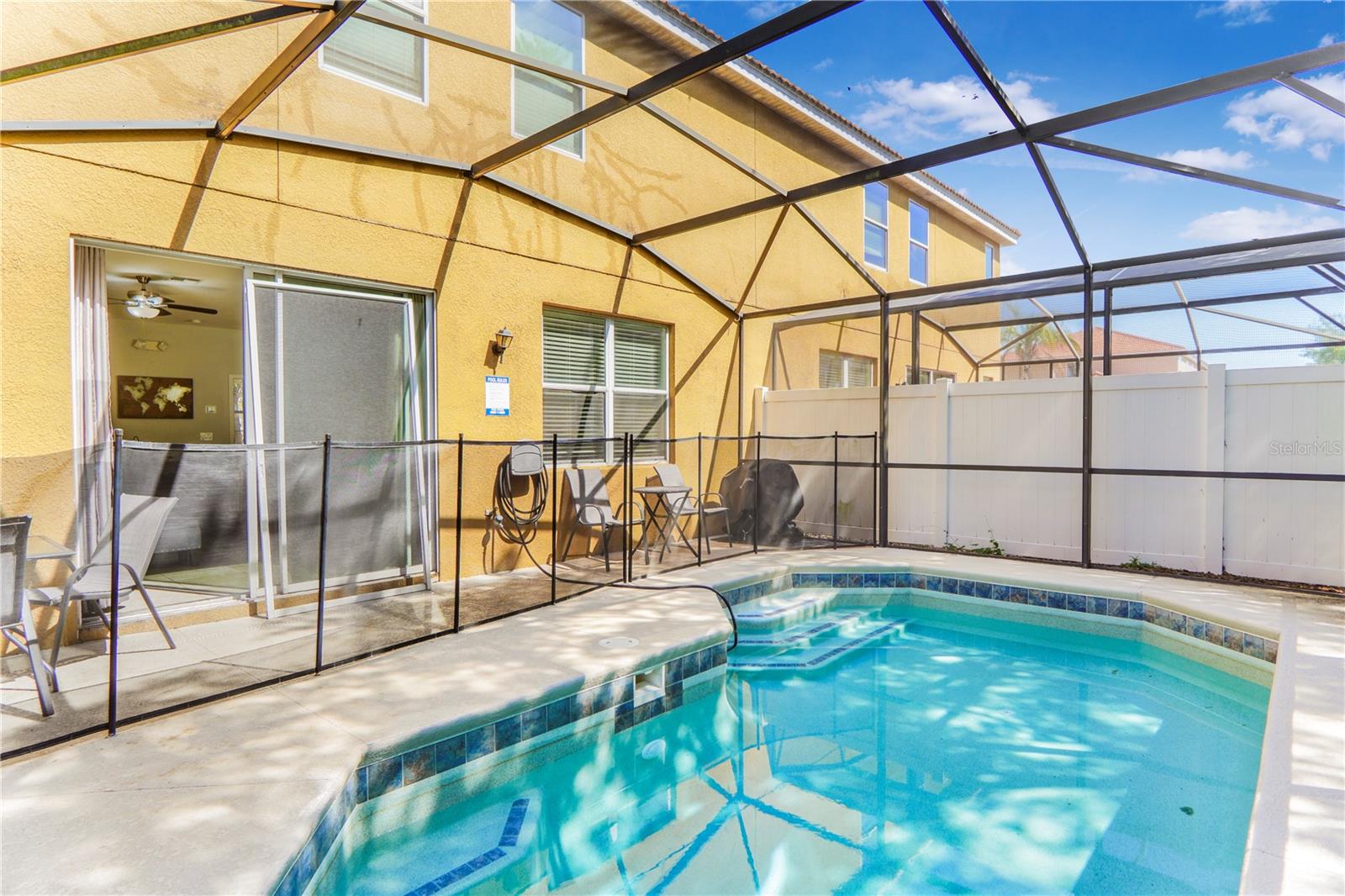 Image 17 of 75 For 620 Las Fuentes Drive