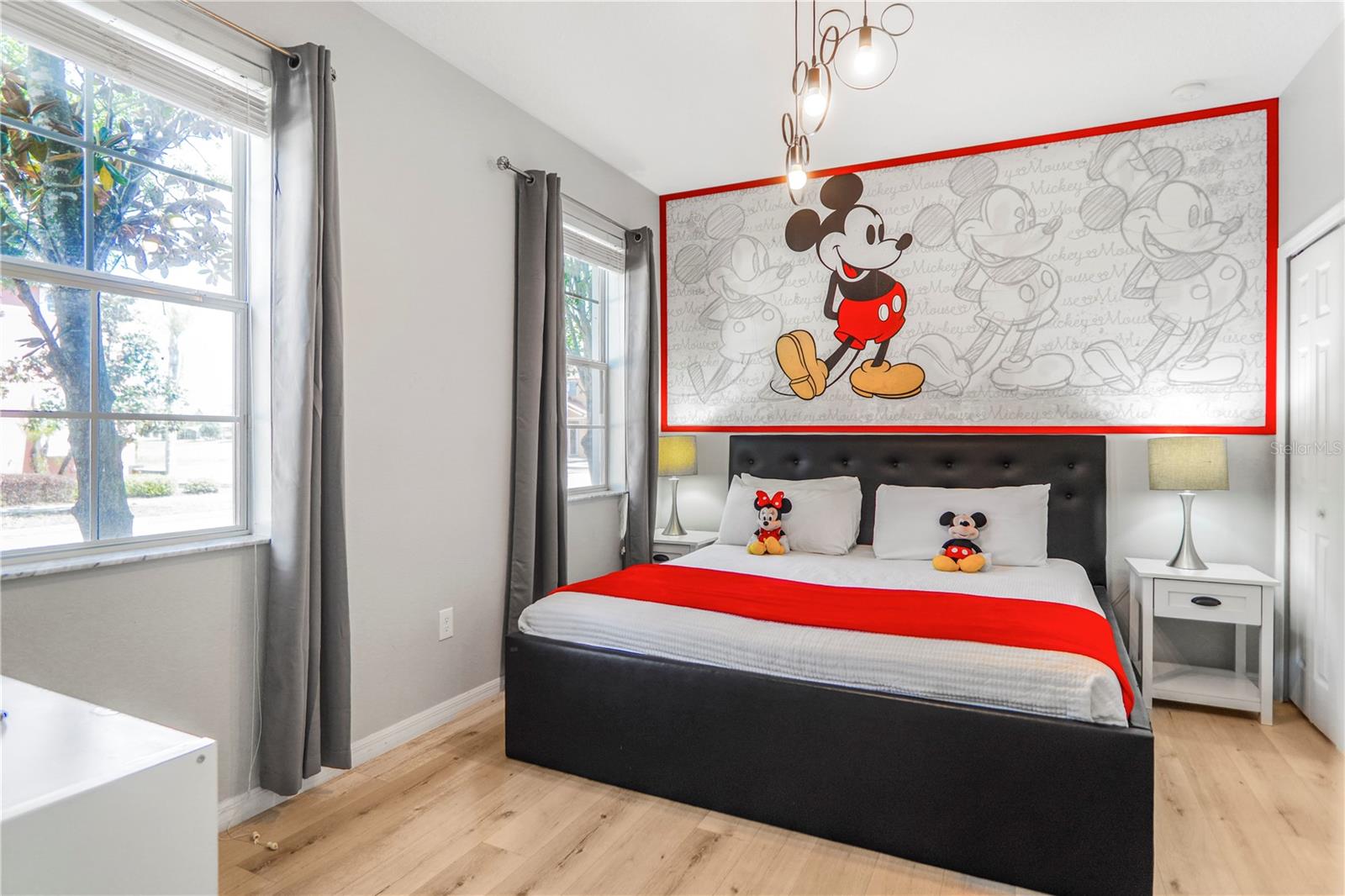 Image 22 of 75 For 620 Las Fuentes Drive