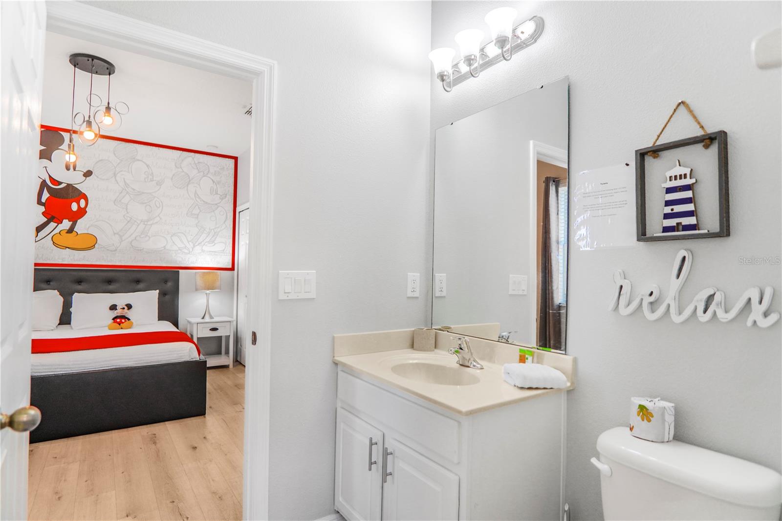 Image 28 of 75 For 620 Las Fuentes Drive