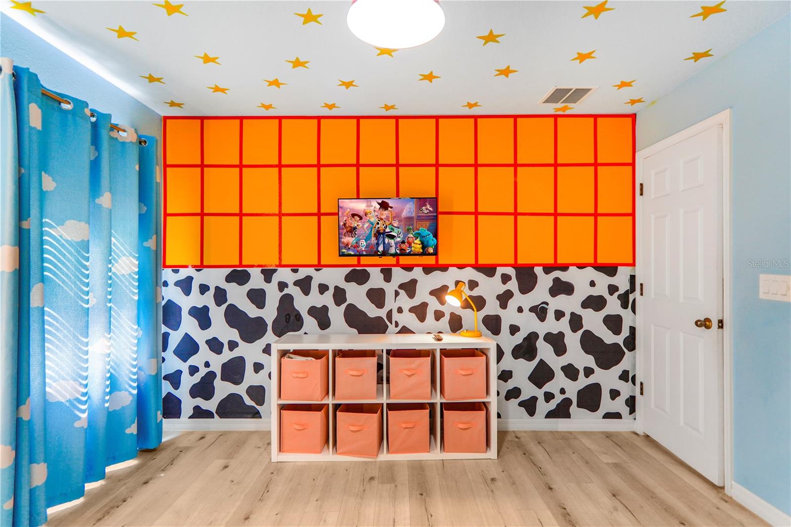 Image 47 of 75 For 620 Las Fuentes Drive