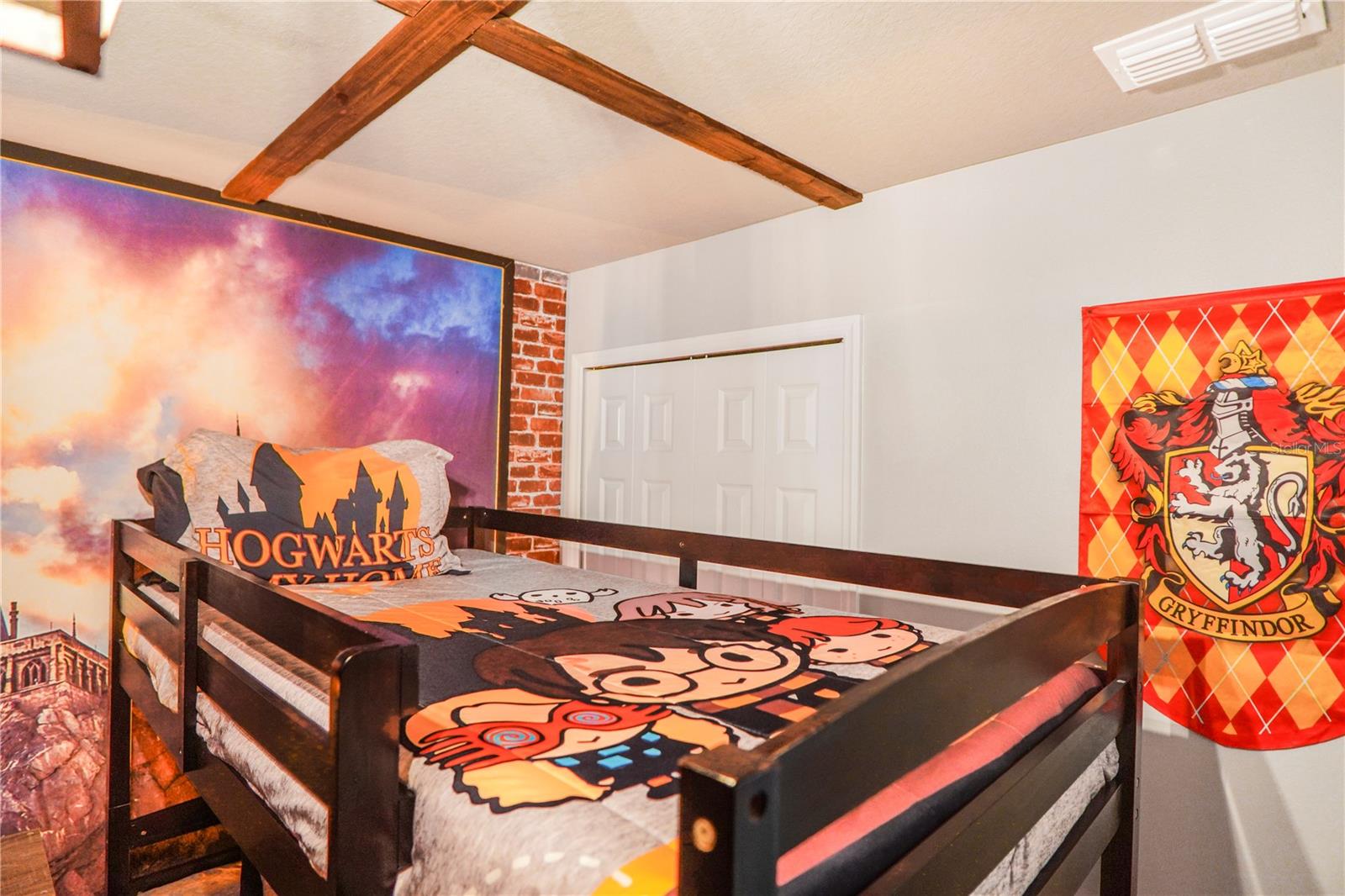 Image 55 of 75 For 620 Las Fuentes Drive