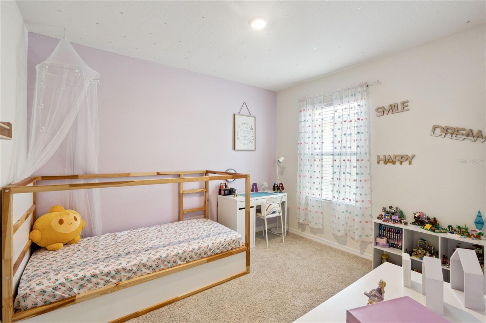 Image 18 of 33 For 391 Boardwalk Avenue