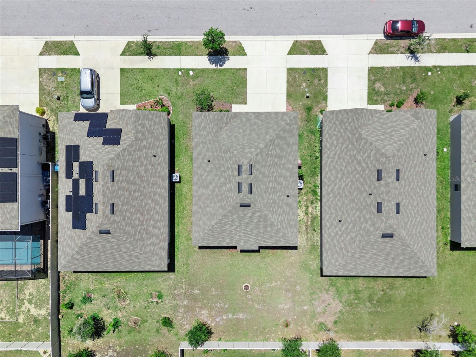 Image 25 of 33 For 391 Boardwalk Avenue