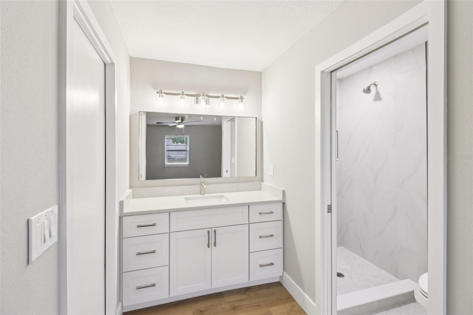 Image 14 of 32 For 1412 Digarmo Terrace