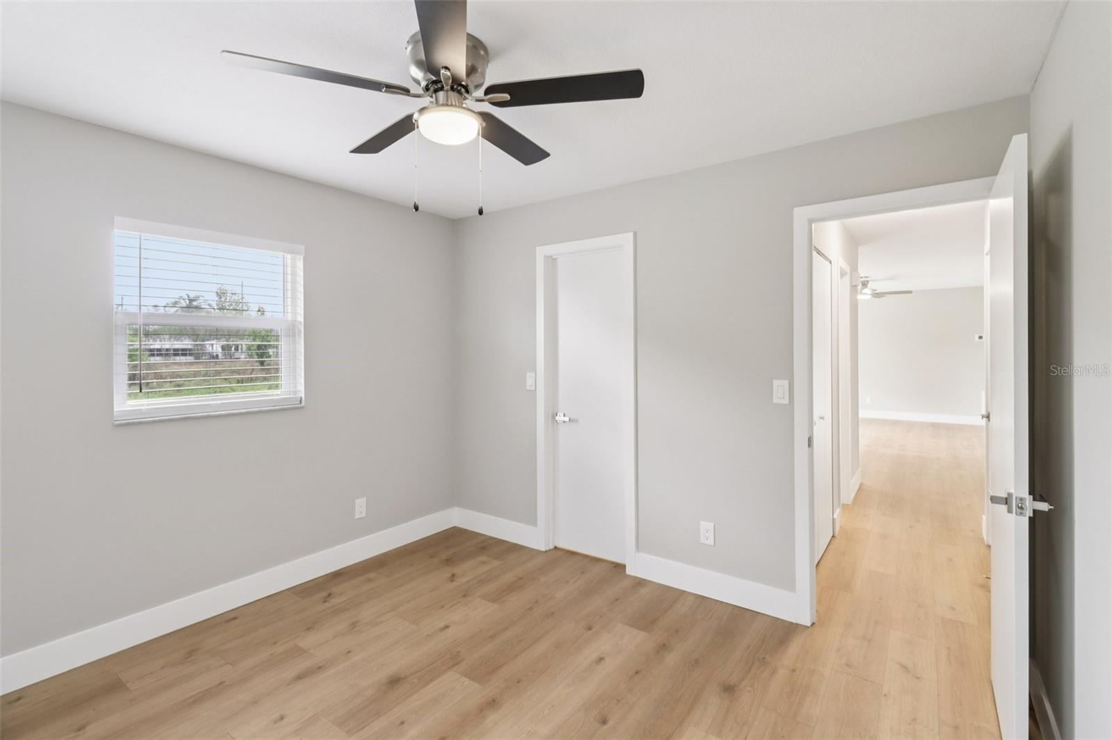 Image 16 of 32 For 1412 Digarmo Terrace